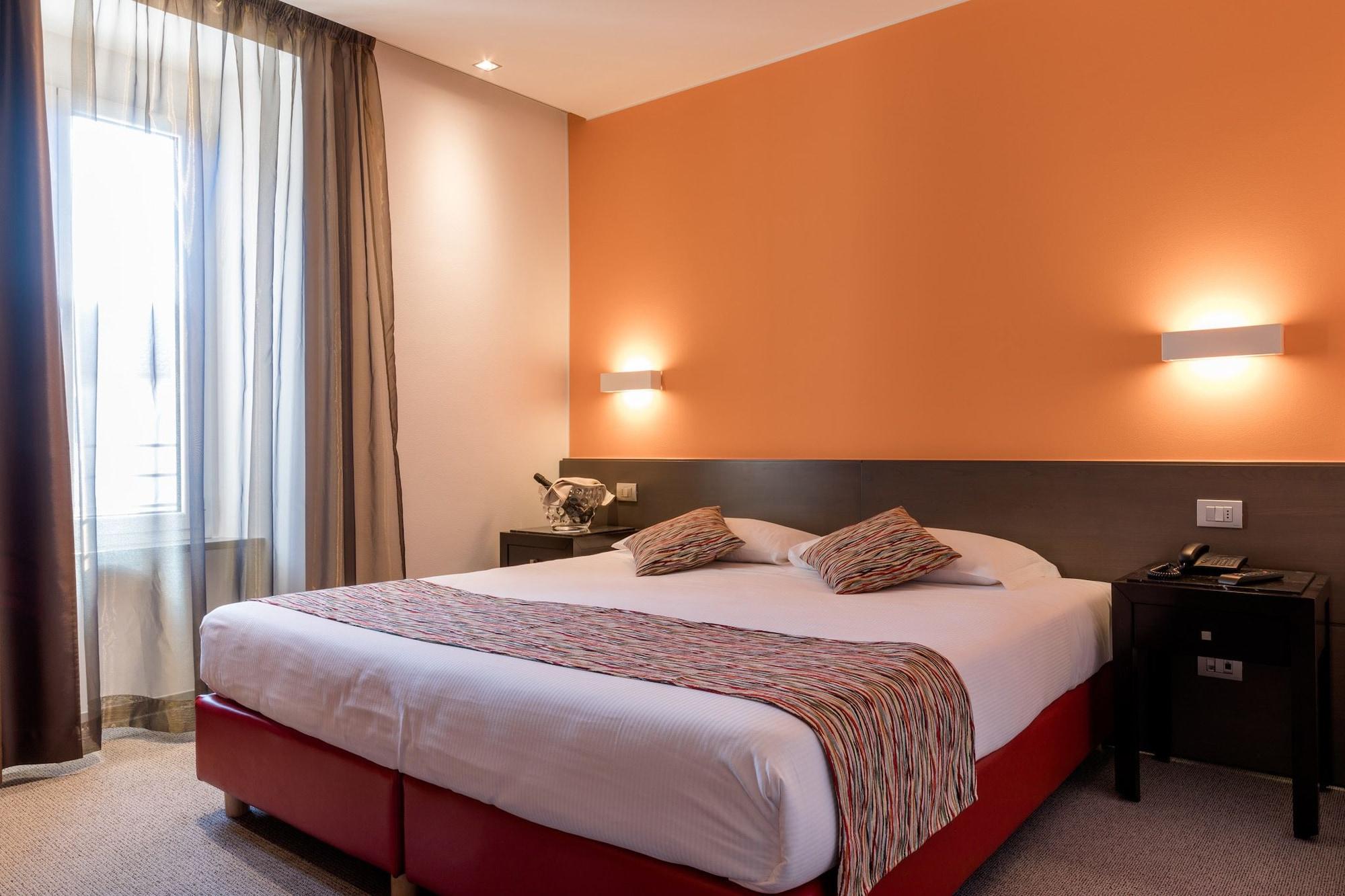 Hotel Valeria فيلا أوبيتشينا المظهر الخارجي الصورة